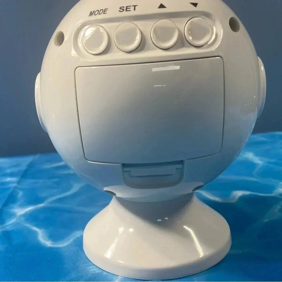 We Happy Few - Alarm Clock - Like New ๐๐๐คช - Picture 9 of 10